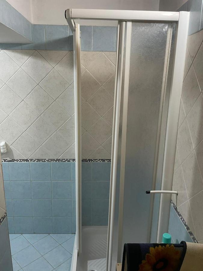 رونسيجليونى Appartamentino Di Corso Umberto المظهر الخارجي الصورة