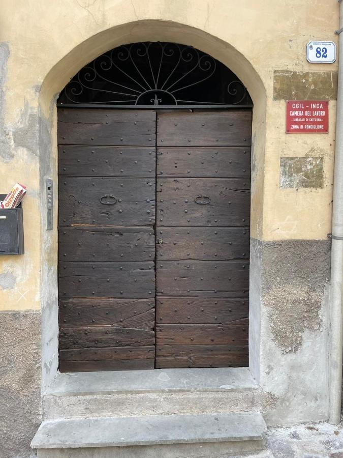 رونسيجليونى Appartamentino Di Corso Umberto المظهر الخارجي الصورة